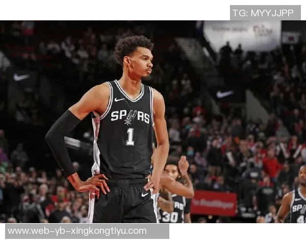 今日缺战开拓者米奇透露文班状态良好或随队赴孟菲斯